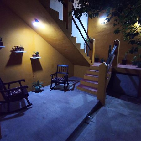 Posada Antonia בקאלאר מראה חיצוני תמונה